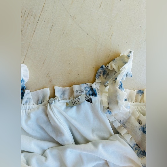 Dex White Floral Dress - Picture 3 of 5